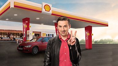 SHELL V-POWER RACING. ДОБАВЬ МОЩНОСТЬ В ДВИЖЕНИЕ